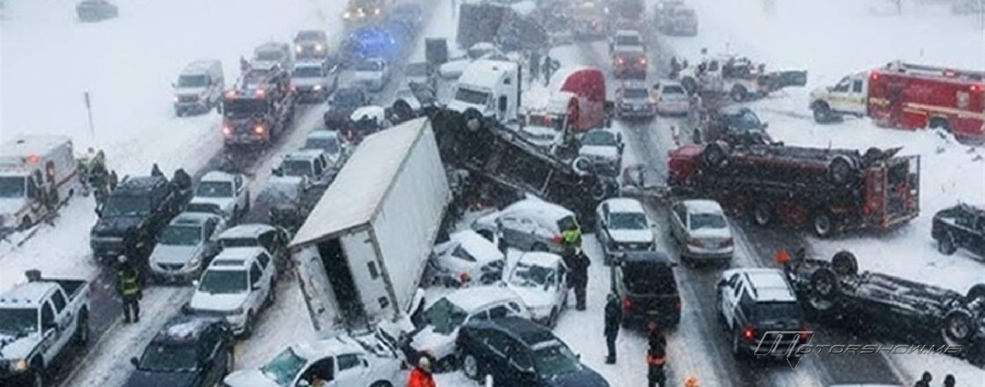 حادث يشمل أكثر من 40 مركبة