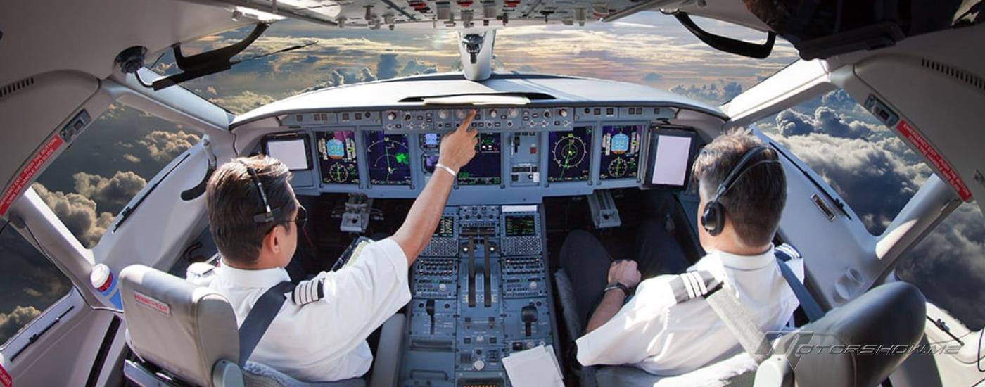 لماذا لا يتناول الطيارين الوجبة نفسها على متن الطائرة؟