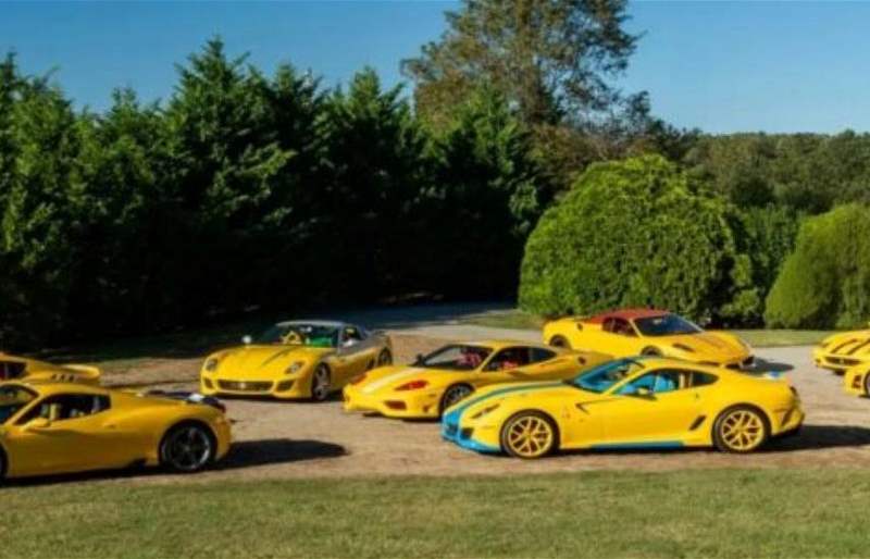 مجموعة نادرة من سيارات فيراري الكلاسيكية والحديثة تُعرض للبيع
