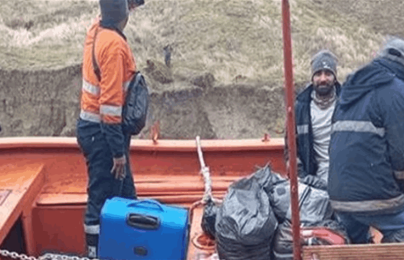 جنوح سفينة تركية في مضيق كيرتش والطاقم يُخلَّى بأمان