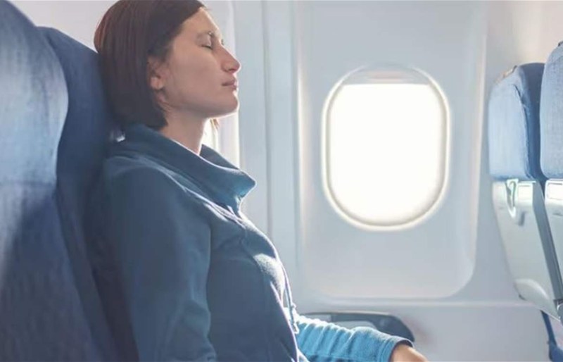 مقعدك في الطائرة قد يفسد رحلتك… احذر هذه الخيارات الخفية!