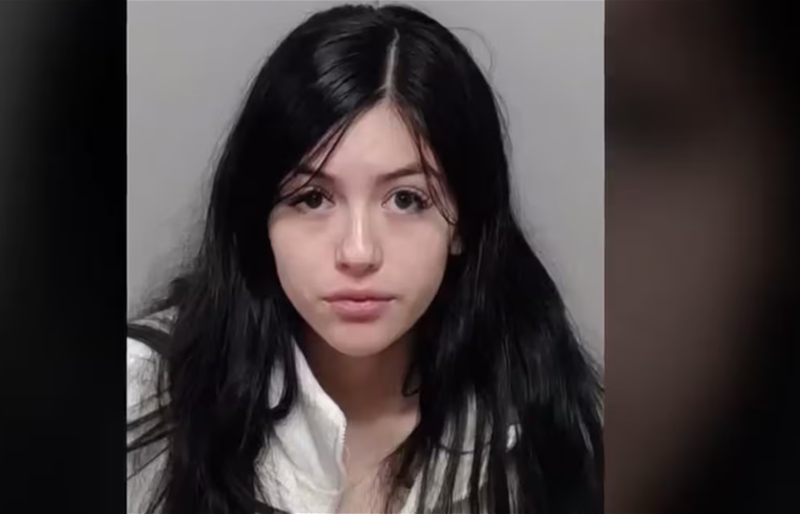 تركت رضيعها مع امرأة غريبة في محطة حافلات.. والشرطة تتدخل