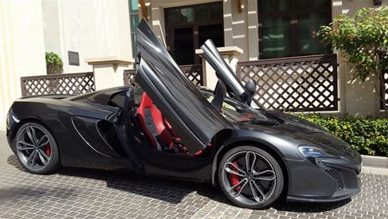 2015 ماكلارين 650S العنكبوت