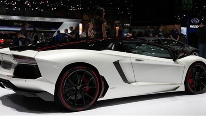 2015 Aventador Pirelli Edition