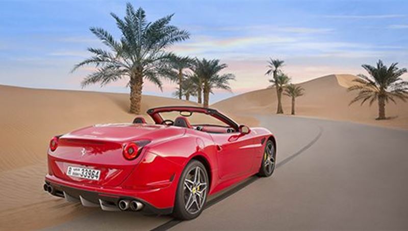 2016 كاليفورنيا T Deserto Rosso