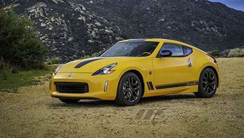 2017 Nissan 370Z Heritage Edition