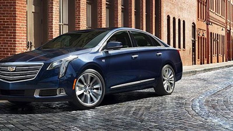 2018 XTS بلاتينيوم