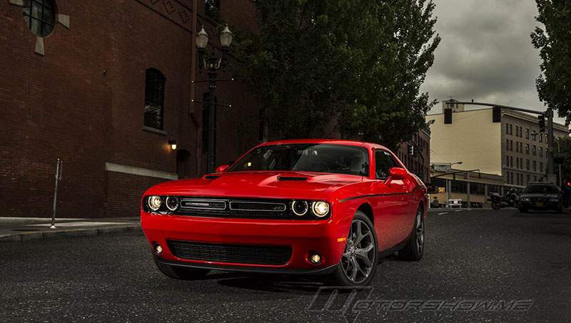 2018 Challenger SXT Plus