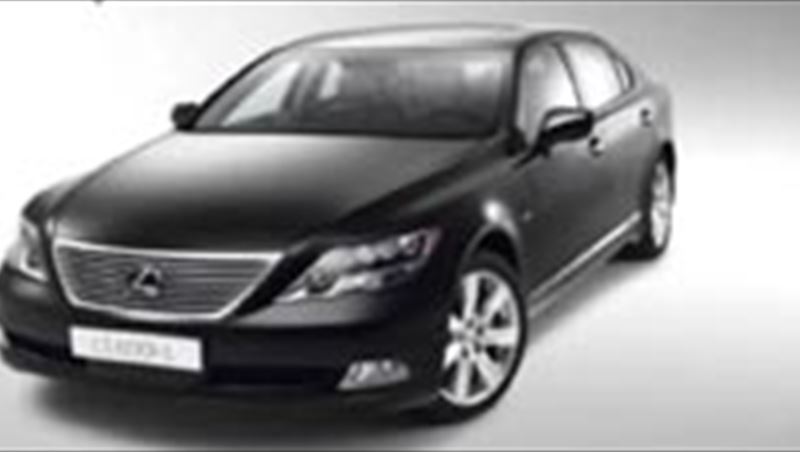 Lexus LS600h L 2011